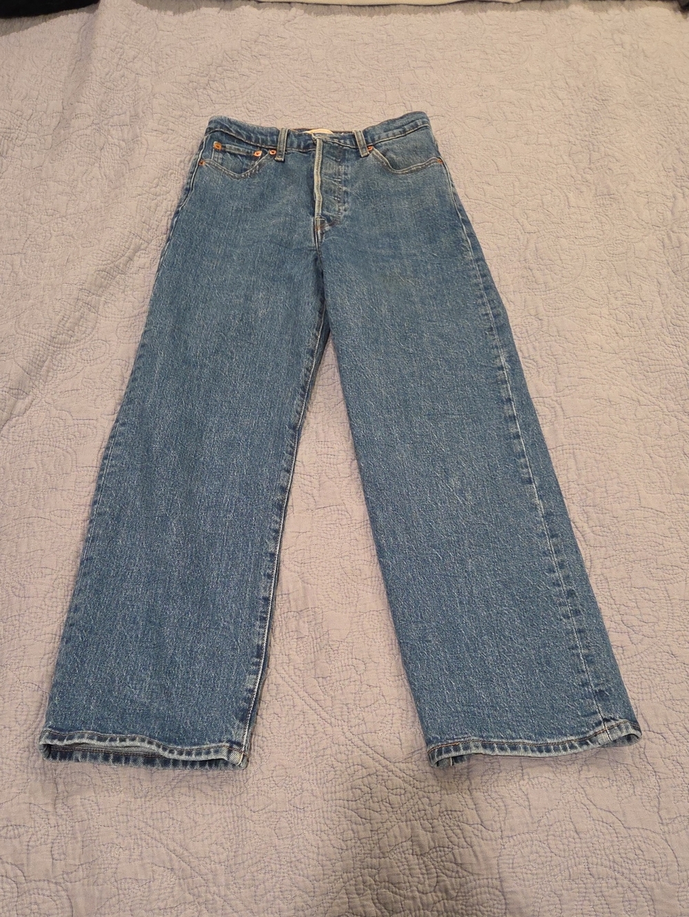 Levi's Premium HighRise "Ribcage" Straight Ankle Light Blue Wash Jeans Size 26!